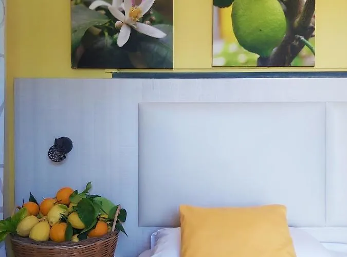 Soso Oda ve Kahvaltı 4*